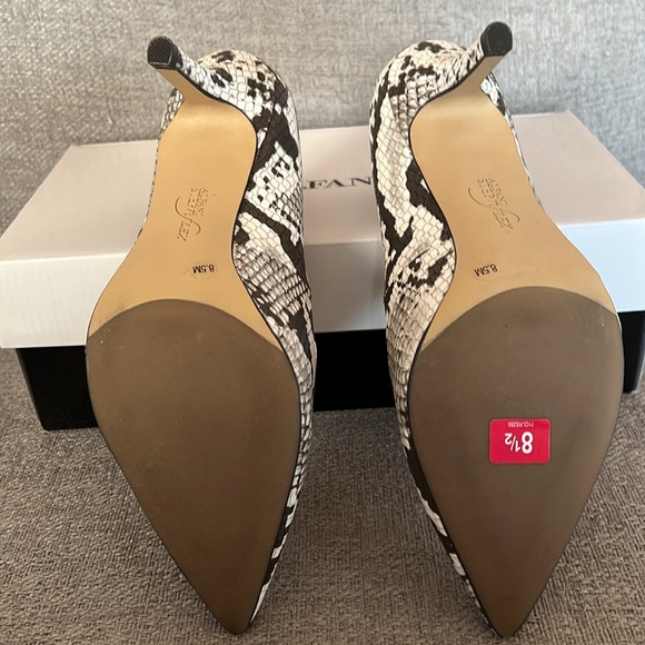Alfani Snakeskin Heels - Never Worn - Picture 5 of 11
